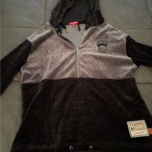 Hoodie 
Knicks 
Pick you only 
Bensonhurst Brooklyn